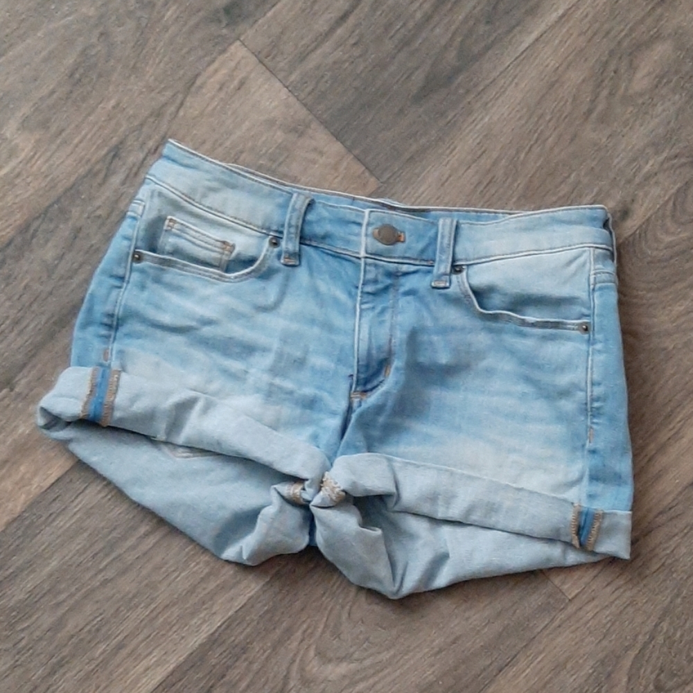 Universal Thread jean shorts